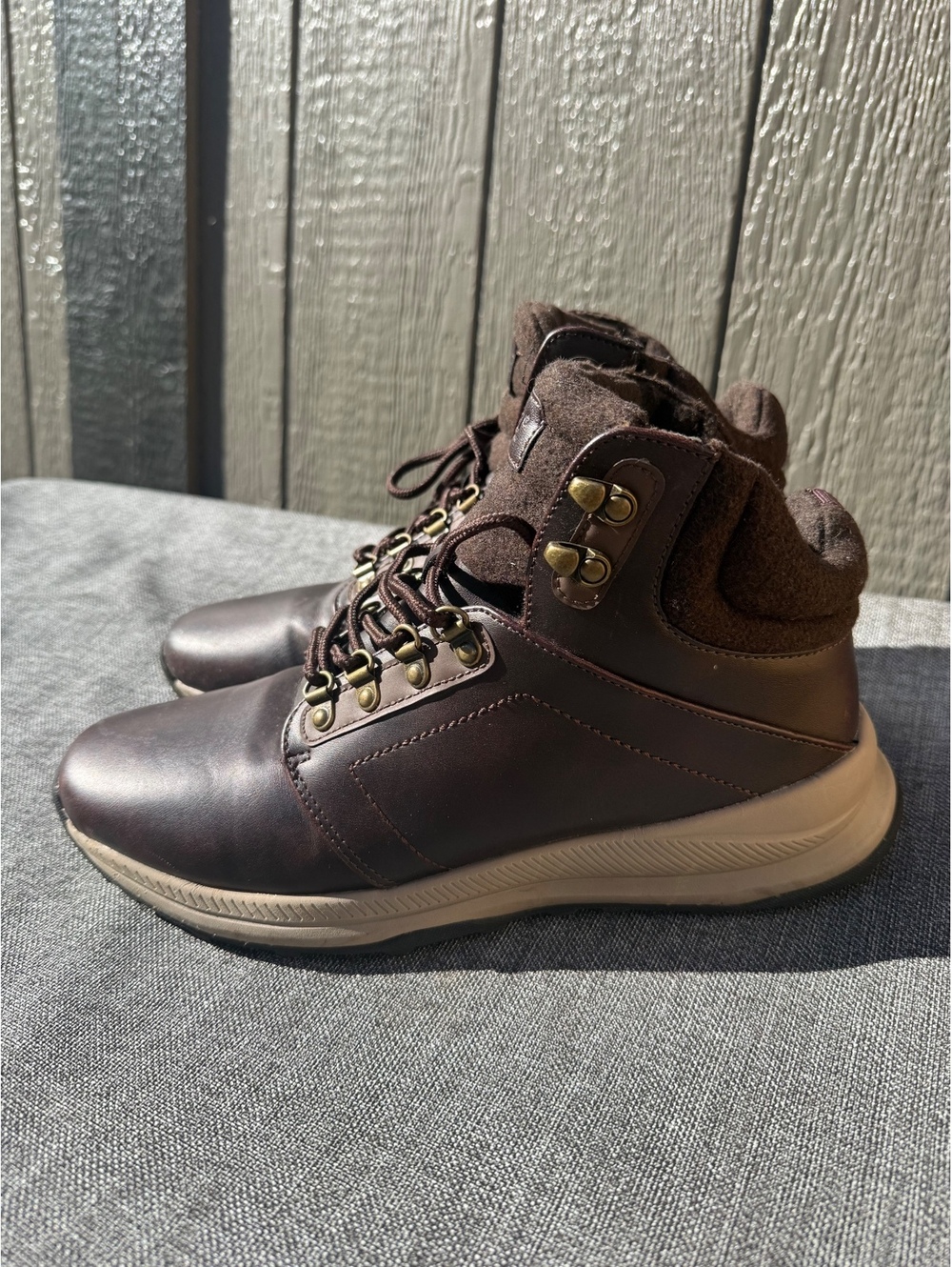 Khombu Men's Brown Leather Hiking Boots Size 10M